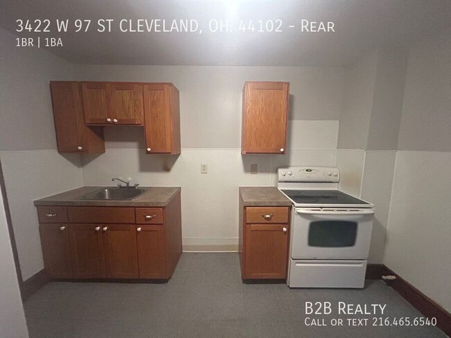 Building Photo - Cozy 1-Bedroom Rear Unit in West Cleveland...