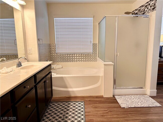 Building Photo - 5630 Aspen Heights Dr