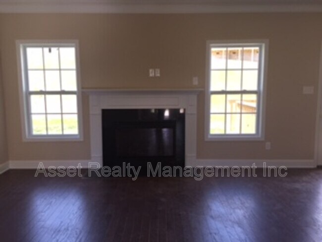 Building Photo - 6021 Loftis Creek Ln