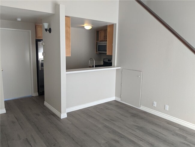 Building Photo - 441 Orange Blossom