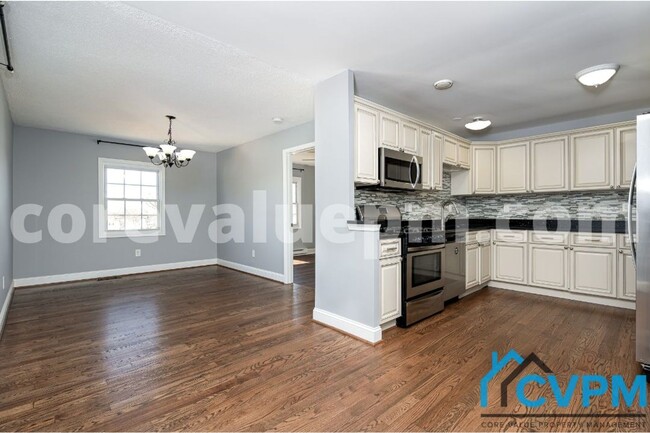 Building Photo - 7805 Citadel Dr