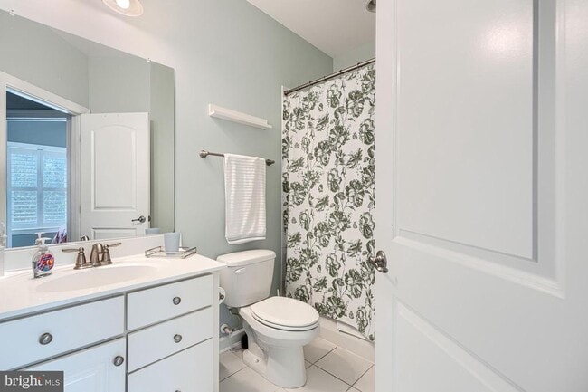 Building Photo - 432 Grand St