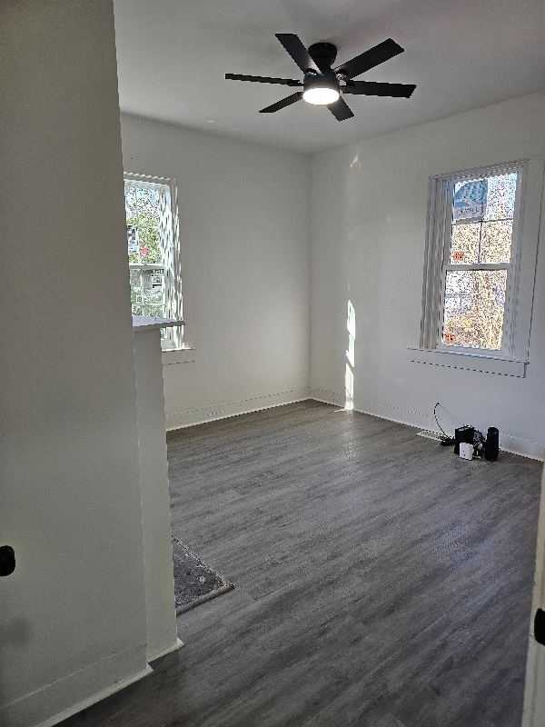 Building Photo - 118 County Rd