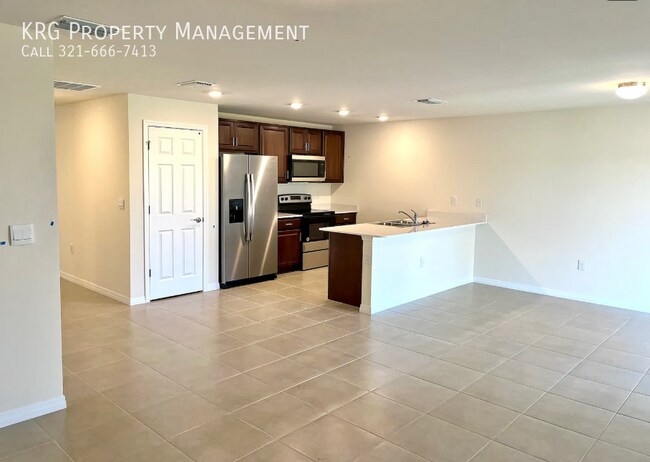 Building Photo - 7009 Blue Cypress Way