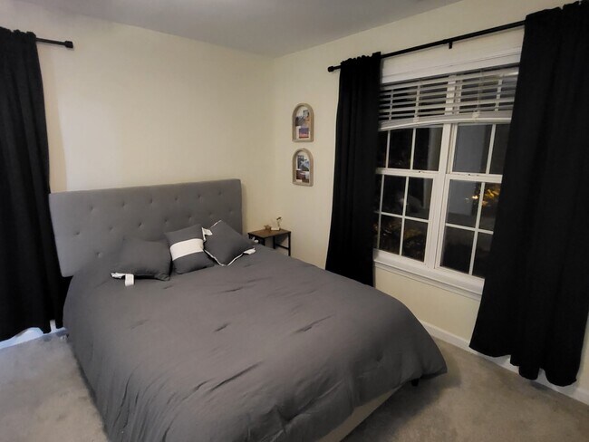 Building Photo - 4702 Brighton Park Dr