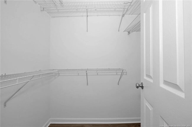 Building Photo - 107 Miami St