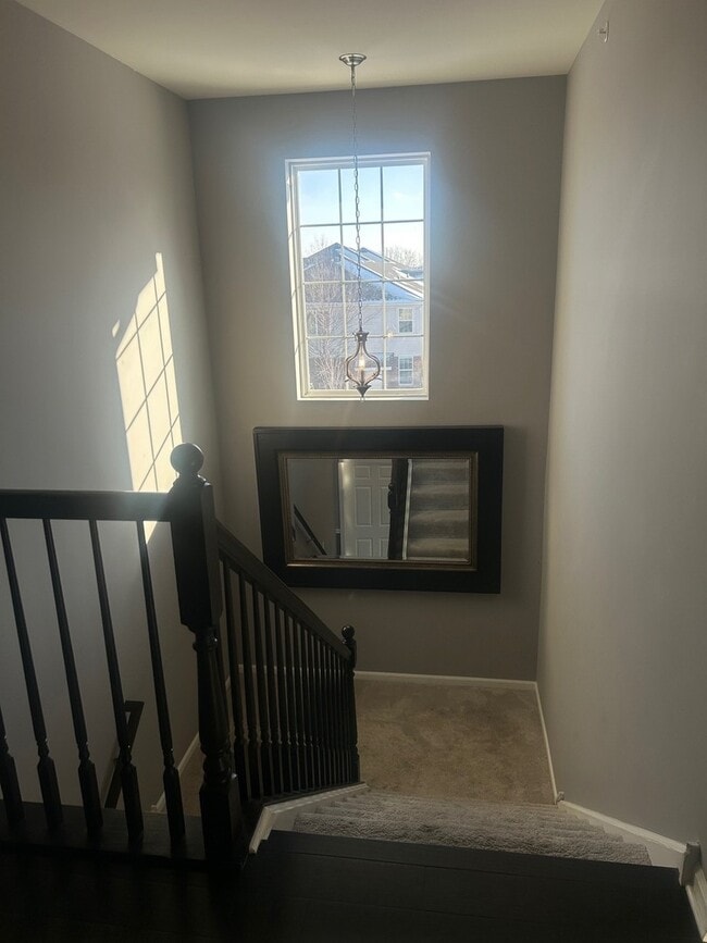 Building Photo - 2995 Henley Ln