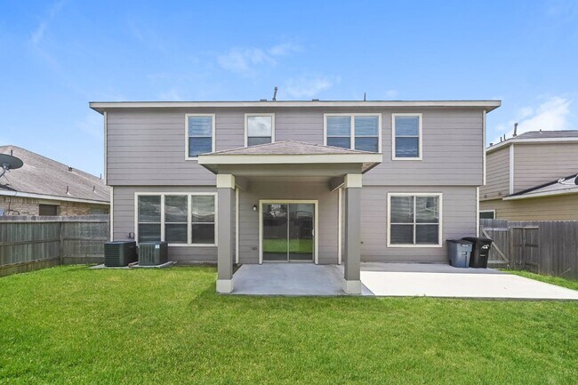 Building Photo - 29430 Legends Bluff Dr