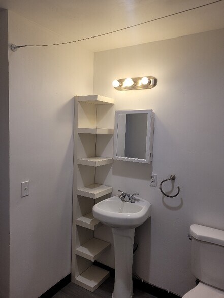 Building Photo - 1266 Nacion Ave