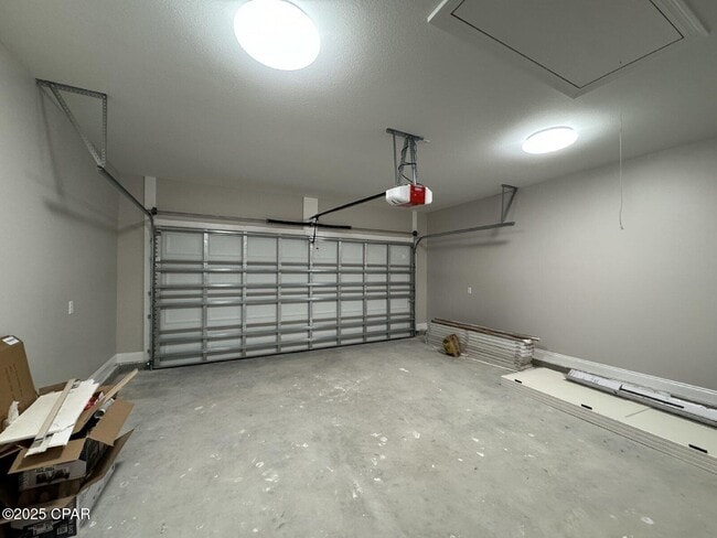 Building Photo - 4573 Cedar St