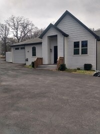 Building Photo - 761 Pearl Cove