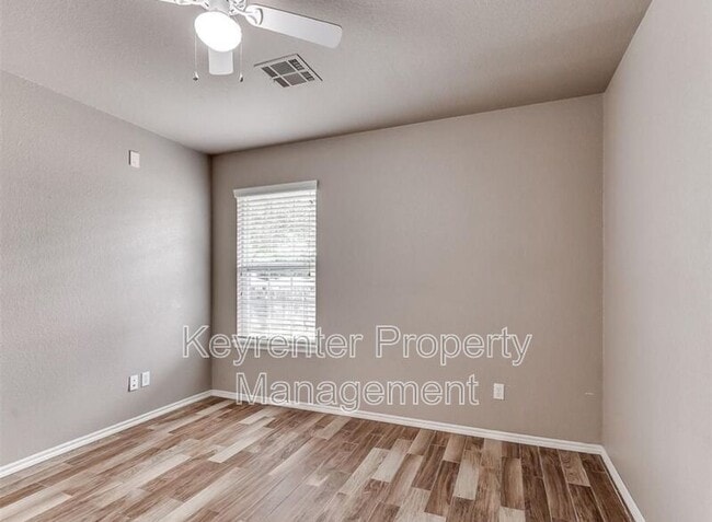 Building Photo - 517 Cherokee Gate Dr