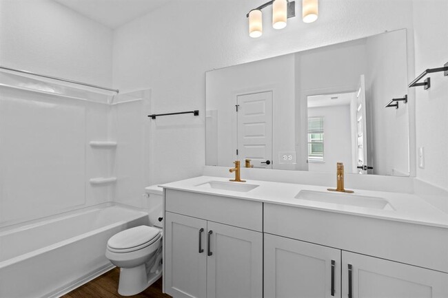 Building Photo - 2725 Woodall Dr