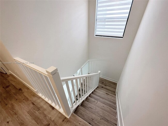 Building Photo - 4577 SW 173rd Ave