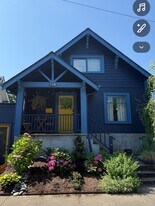 Building Photo - 604 NE Shaver St