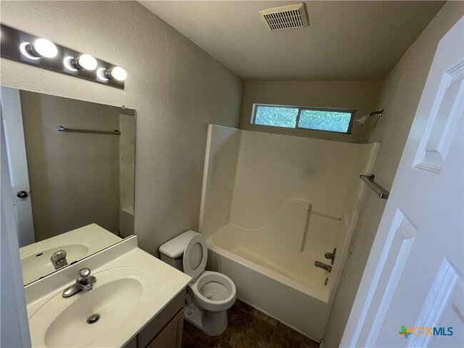 Building Photo - 933 Sagewood Trail