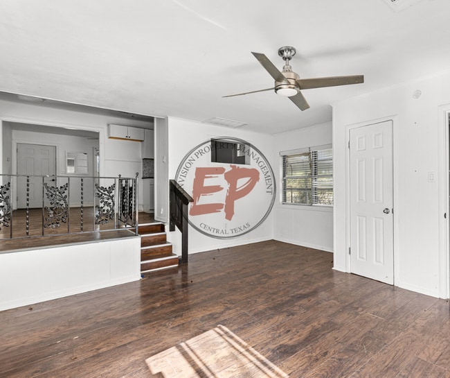 Building Photo - 618 Adams Ave