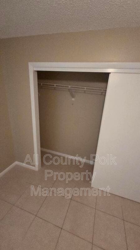 Building Photo - 4917 Malibu Ct