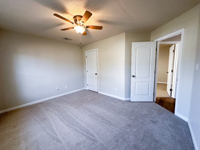 Building Photo - 118 Artesian Ln NW