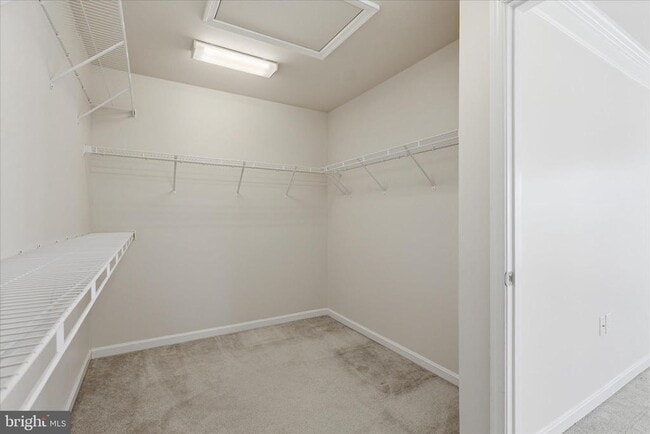 Building Photo - 2932 Finsbury Pl