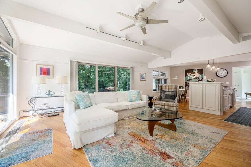 Building Photo - 3528 Potter Rd