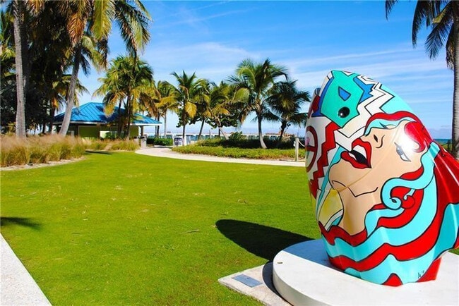 Building Photo - 710 N Ocean Blvd