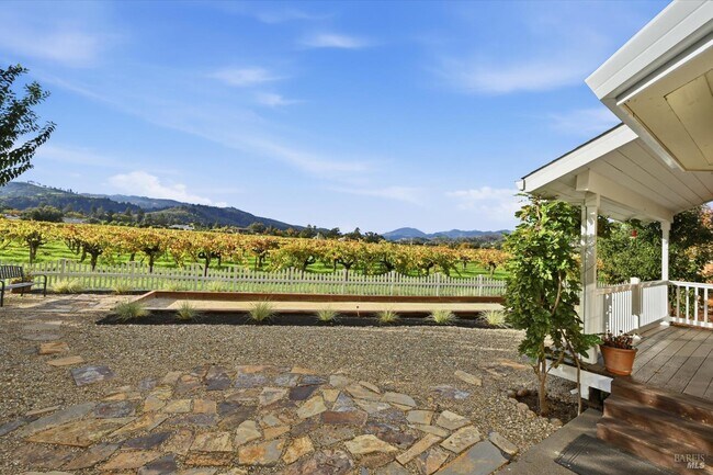 Building Photo - 1395 Grove Ct