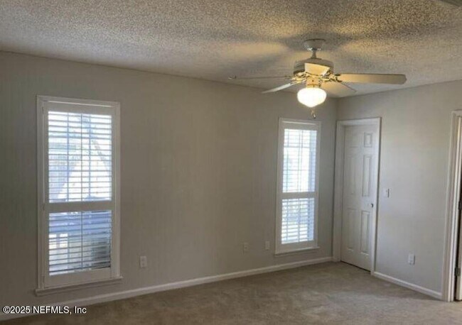 Building Photo - 1819 Ashmore Green Dr