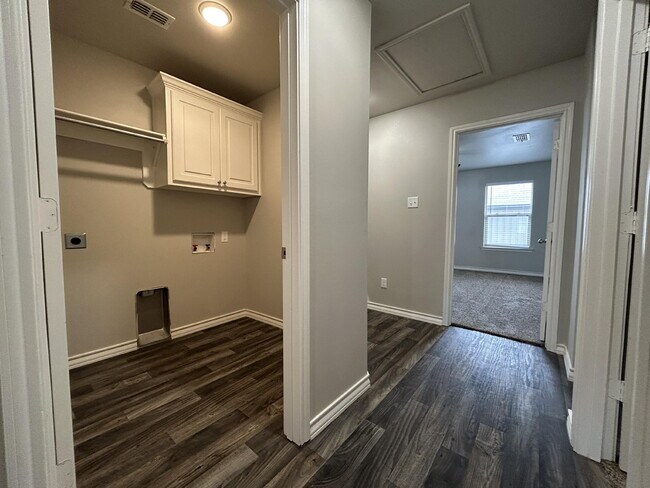 Building Photo - 6040 24th St