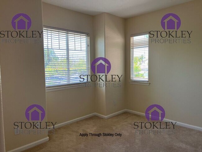 Building Photo - Stokley Properties Presents 458 Chestnut S...