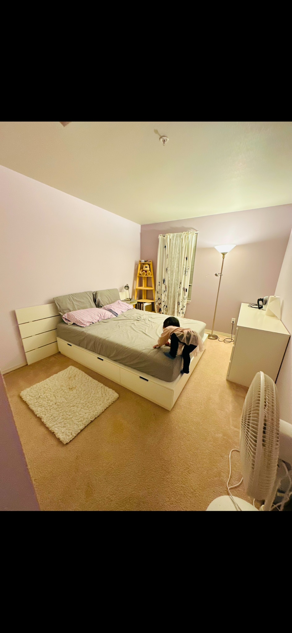 Building Photo - 4802 Nassau Ave NE