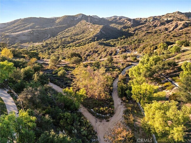 Building Photo - 19361 Jasper Hill Rd