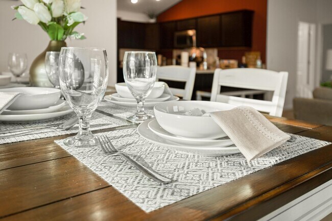 Building Photo - 4981 Ellie Ln