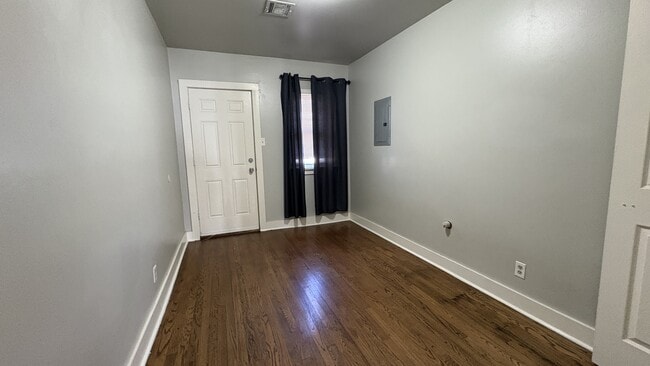 Building Photo - 1823 NW 38th St