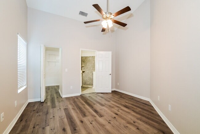 Building Photo - 354 Morning Creek Cir