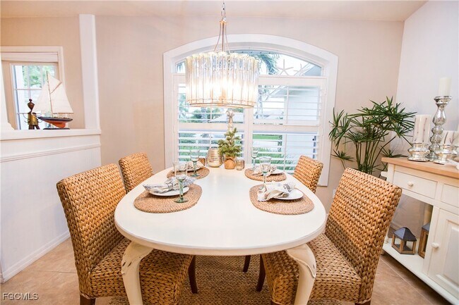 Building Photo - 22631 Island Lakes Dr