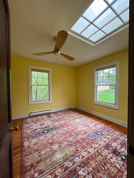 Building Photo - 608 Ackerman Ave