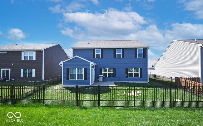 Building Photo - 2441 Shadowbrook Trce