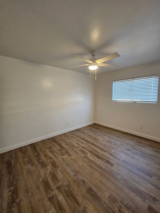 Building Photo - 3 bd with office -N. Phx - 1 story single ...