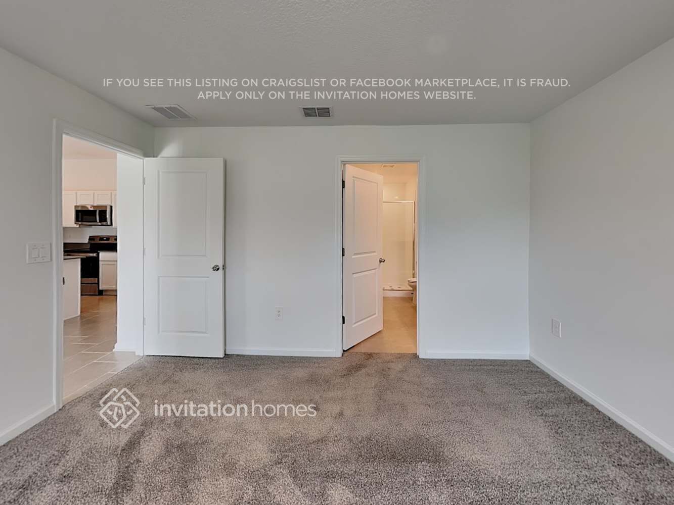 Building Photo - 3007 Blue Bonnet Ln