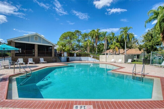 Building Photo - 2617 Bentley Dr