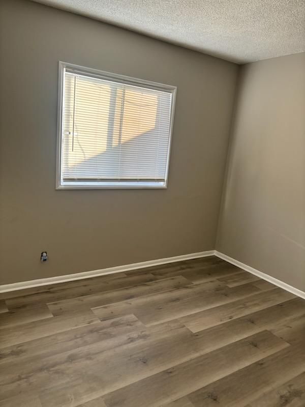 Building Photo - 636 Hardin Dr