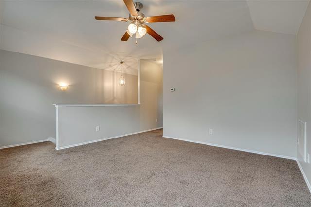 Building Photo - 4717 Hidden Pond Dr