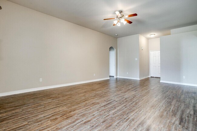 Building Photo - Perfectly located.  3 Bedroom, 2 Bath Home-  White Settlement ISD- 76108