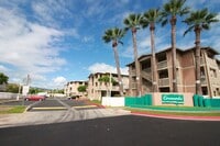 Building Photo - Large Studio, 1 Bath, 1 Parking at CORONADO!