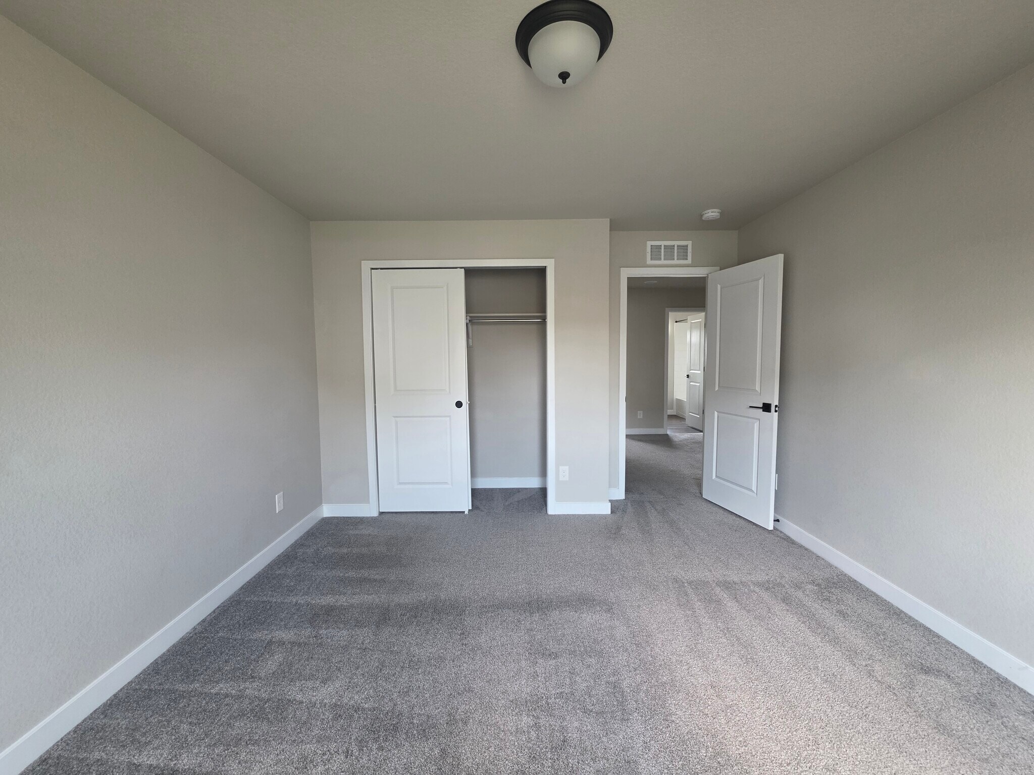 Building Photo - 10429 Luneth Dr
