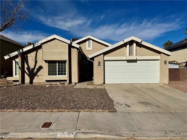 Primary Photo - 7018 Montcliff Ave