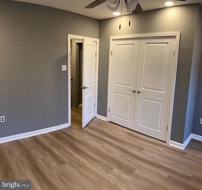 Building Photo - 2625 Manton St