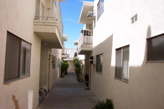 Alternate Photo 2 - Etiwanda Apartments