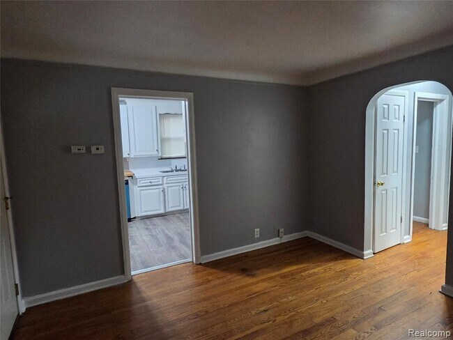 Building Photo - 16647 Rossini Dr